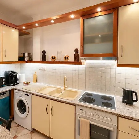 2-bedroom, 6 Guests, Center Διαμέρισμα Θεσσαλονίκη